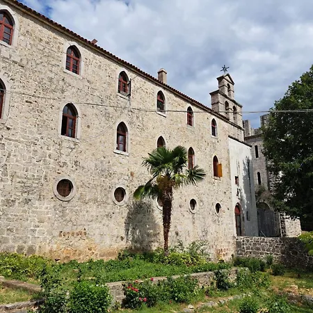 Velebitska 39 Starigrad Paklenica